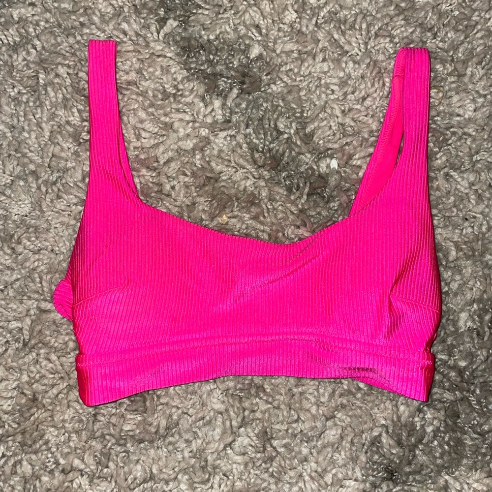 Pink bikini top